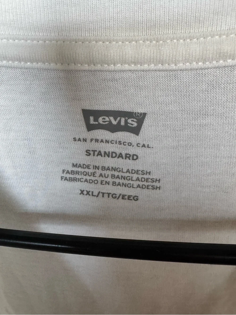 Levi's White Two Horse Graphic Tee Men's Size XXL Standard Short Sleeve T-Shirt